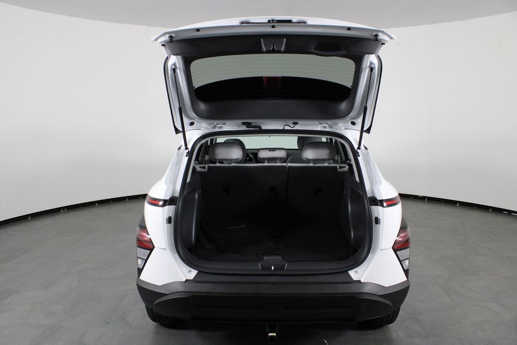 Certified 2026 Hyundai Kona SEL Sport FWD image 17