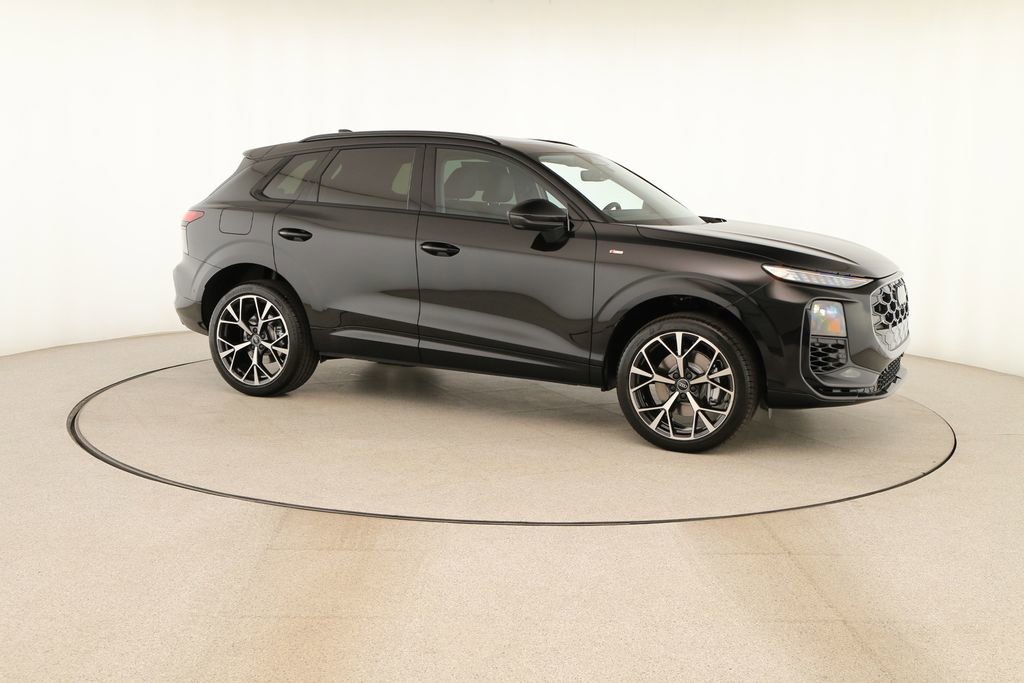 New 2026 Audi Q3 quattro 2.0T image 9