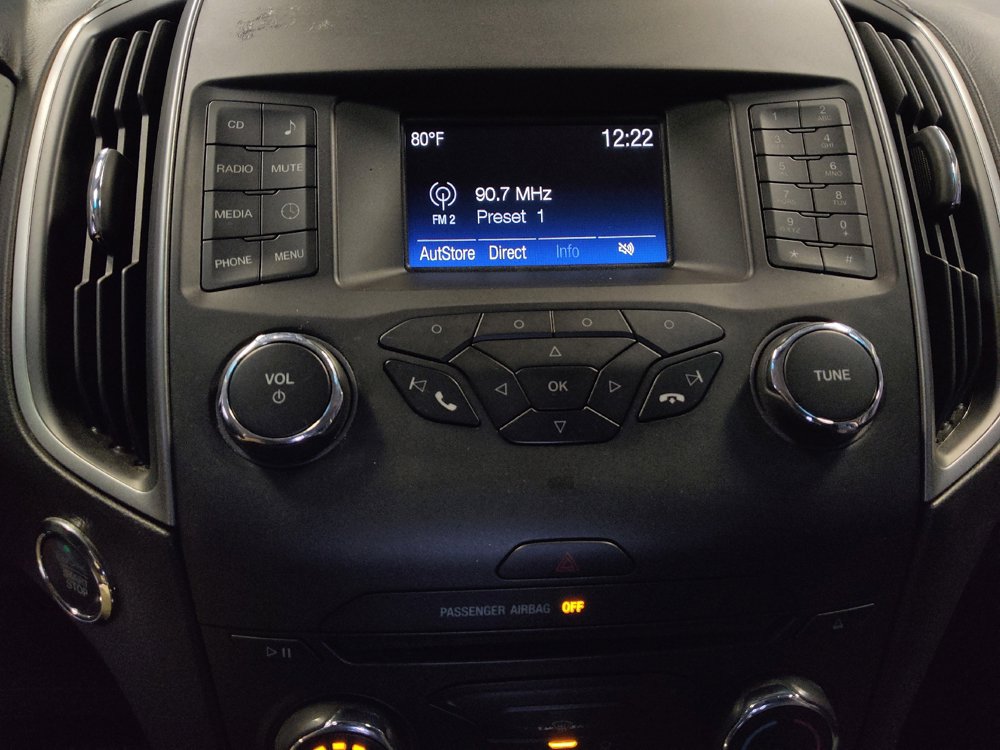Used 2017 Ford Edge SE FWD image 25
