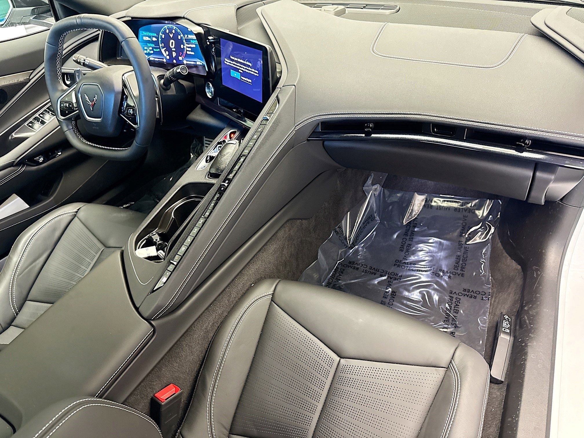 Used 2024 Chevrolet Corvette Stingray Z51 PERFORMANCE PACKA w/ Z51 Performance Package image 14