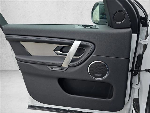 New 2026 Land Rover Discovery Sport Landmark AWD/4WD image 27