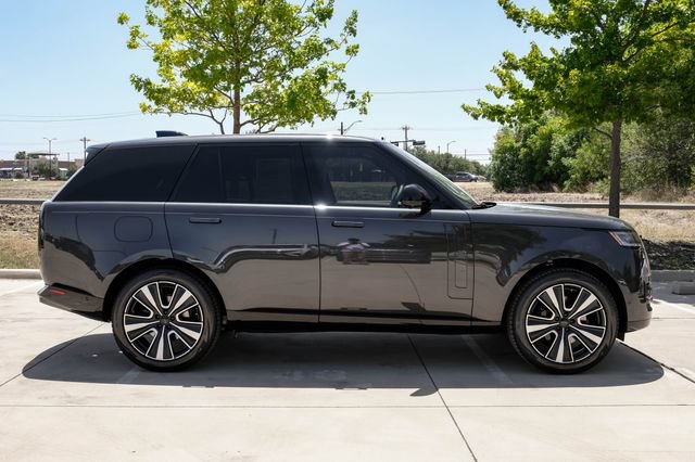 New 2026 Land Rover Range Rover SE AWD/4WD image 8