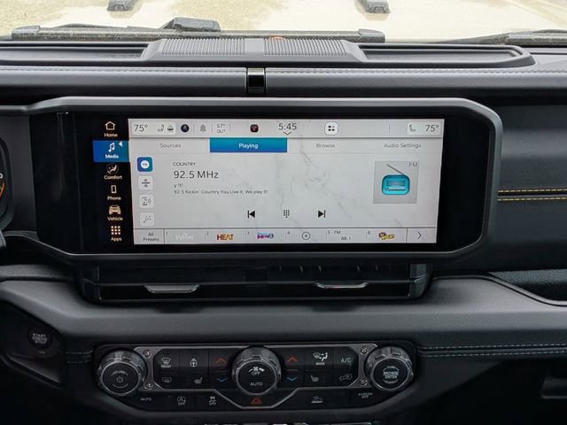 New 2026 Jeep Gladiator Sport AWD/4WD image 16