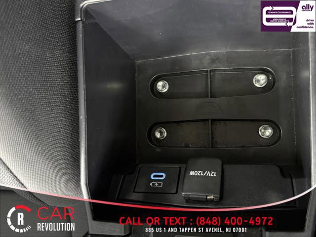 Used 2022 Toyota Corolla LE image 34