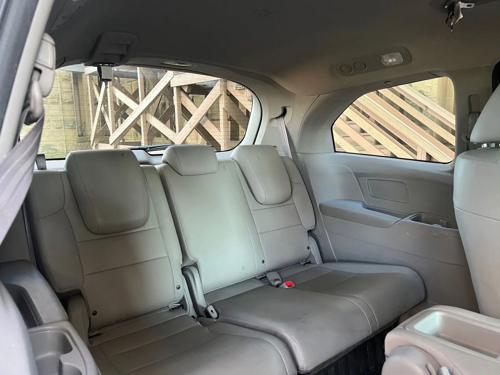 Used 2012 Honda Odyssey EX-L image 24