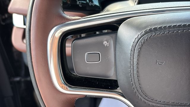 Used 2025 Lincoln Navigator Reserve AWD/4WD image 15
