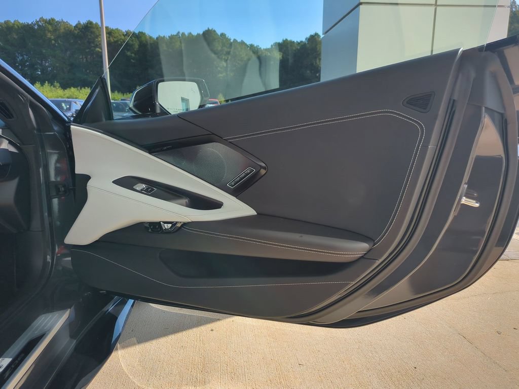 New 2027 Chevrolet Corvette Z06 RWD image 28