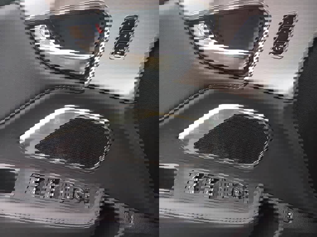 Used 2023 Acura RDX AWD image 31