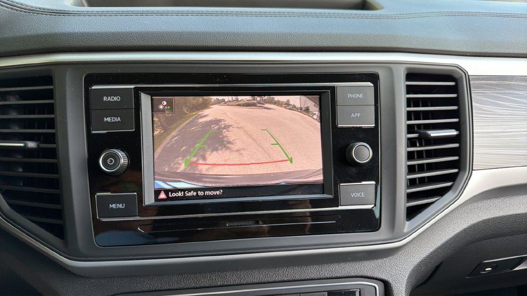 Used 2023 Volkswagen Atlas Cross Sport SE FWD image 13