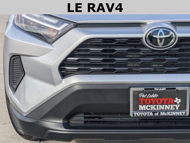 Used 2023 Toyota RAV4 LE image 3