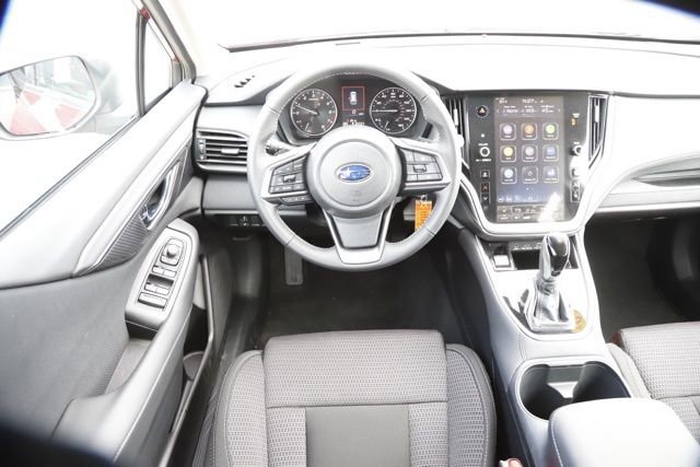 Certified 2025 Subaru Outback Premium w/ Popular Package #1A image 17