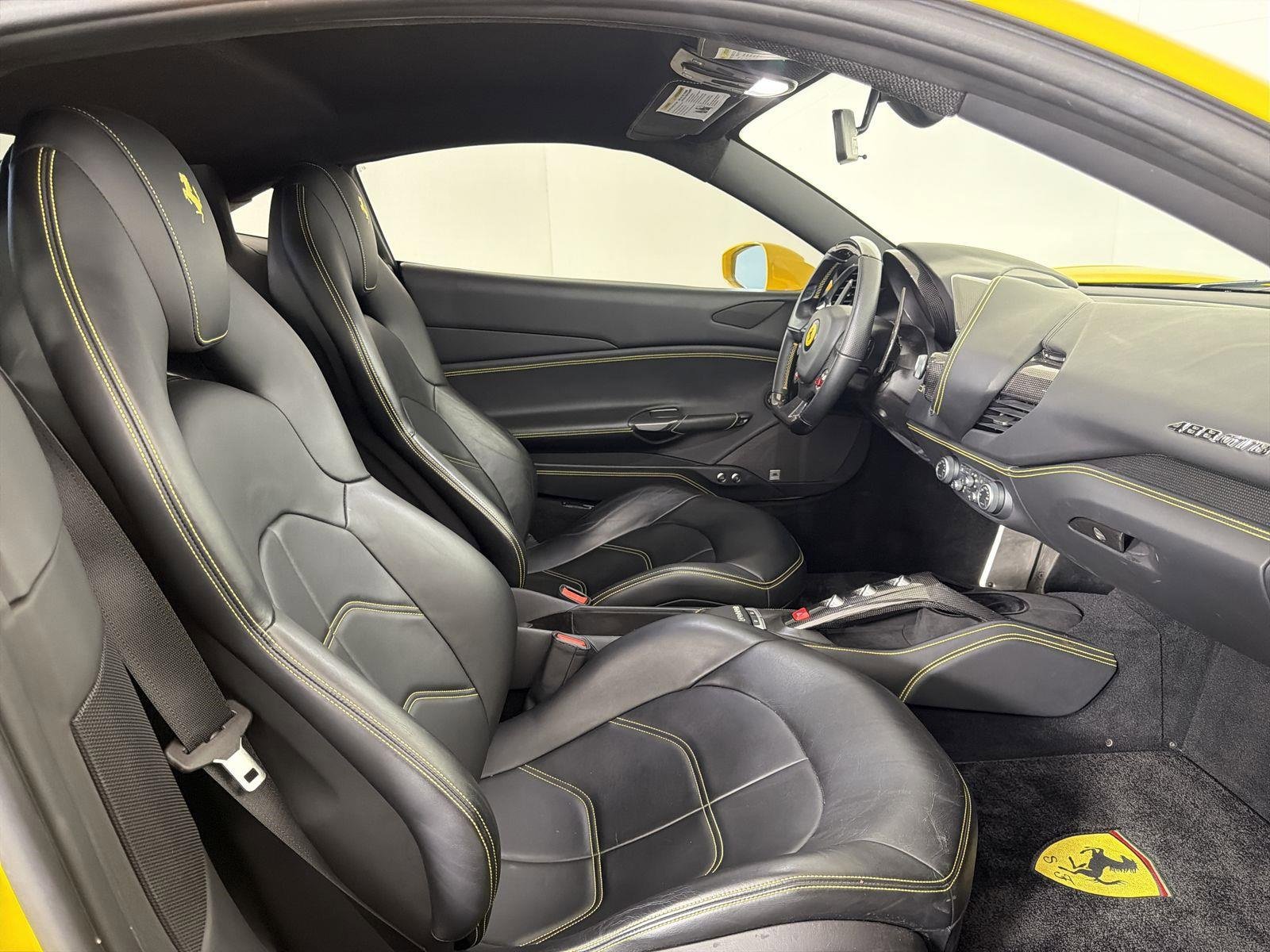 Used 2018 Ferrari 488 GTB image 33