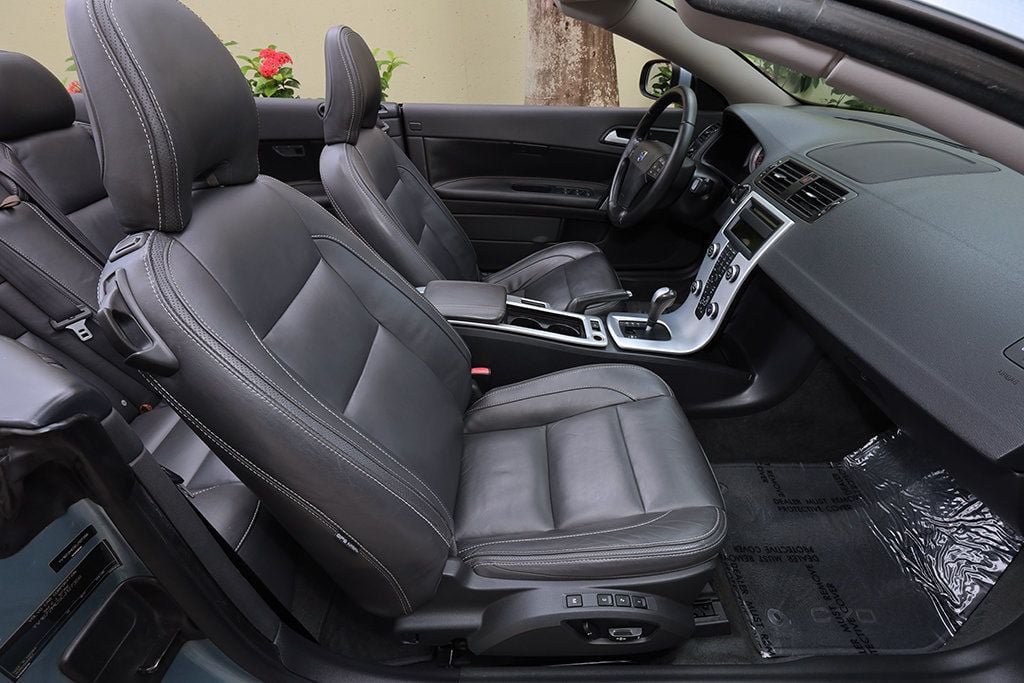 Used 2012 Volvo C70 T5 FWD image 7