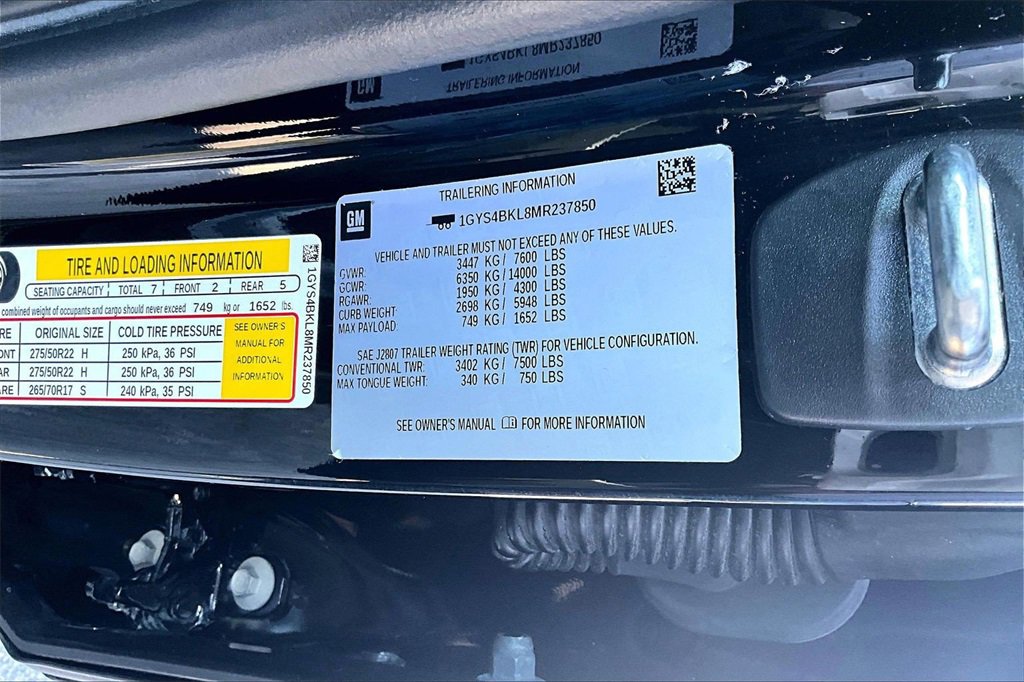 Used 2021 Cadillac Escalade Premium Luxury image 19