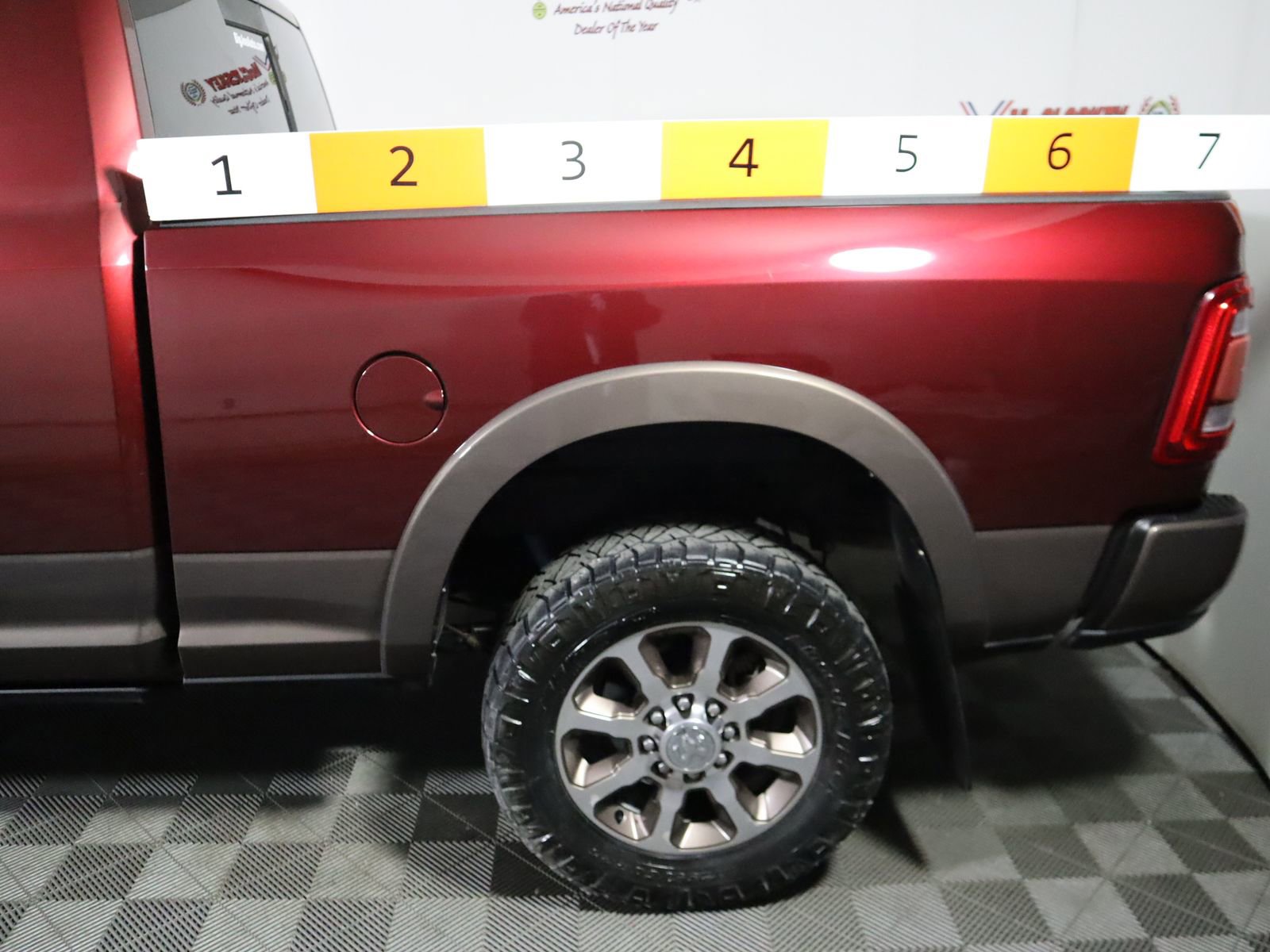 Used 2019 RAM 2500 Limited AWD/4WD image 12