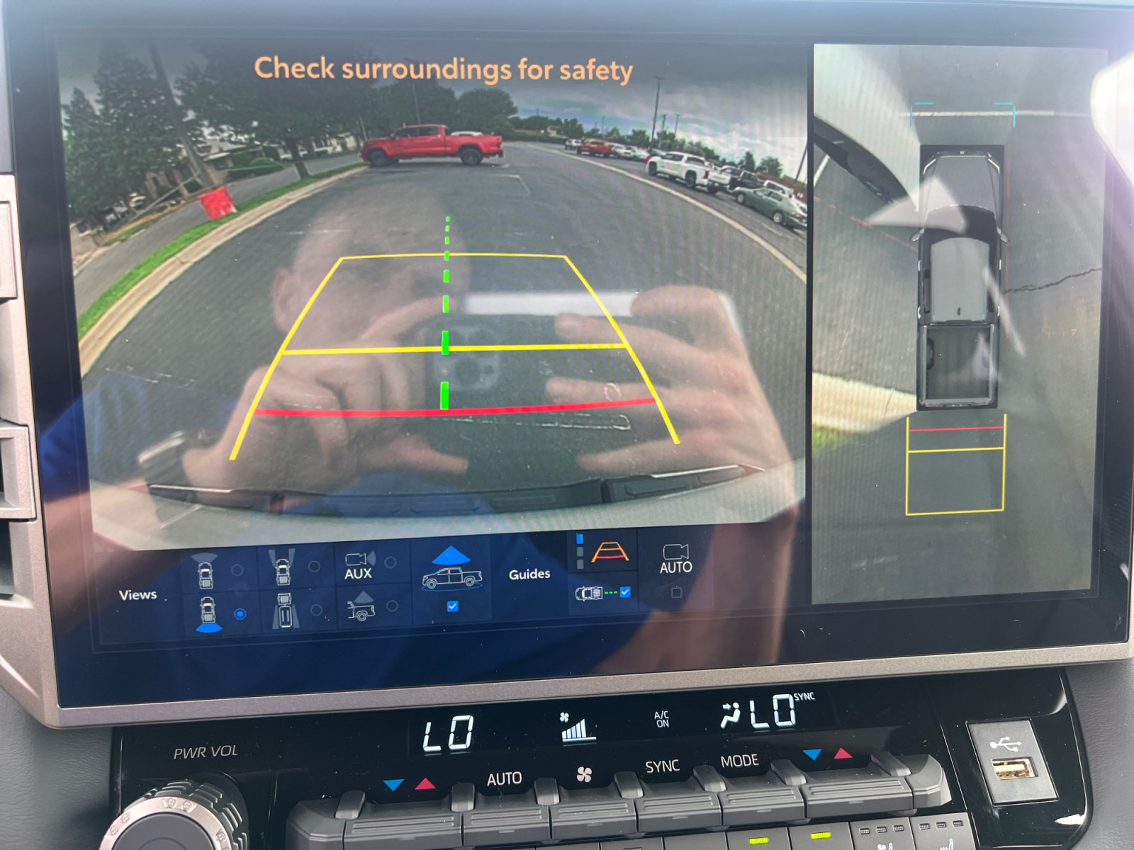 New 2026 Toyota Tundra Platinum w/ Tow Tech Package AWD/4WD image 22