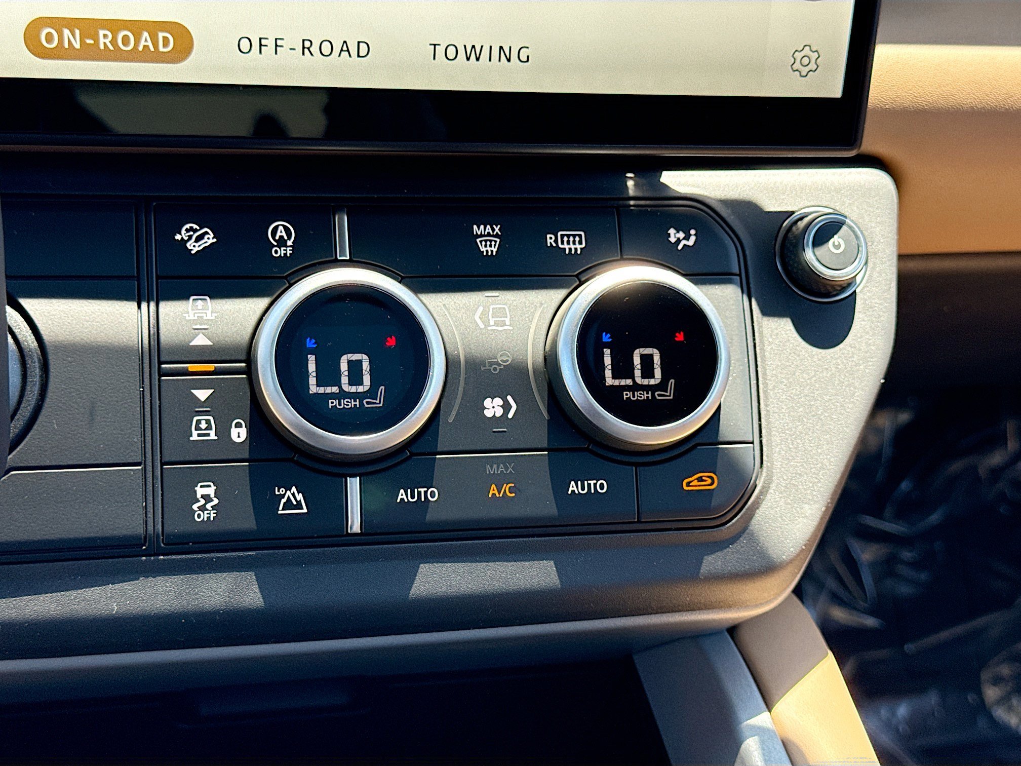 New 2026 Land Rover Defender 130 X AWD/4WD image 34