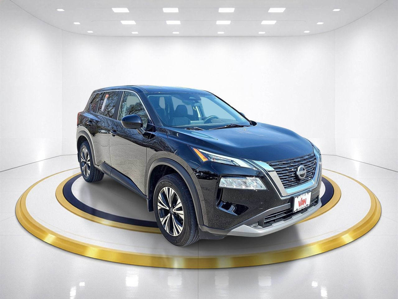 Used 2023 Nissan Rogue SV AWD/4WD image 3