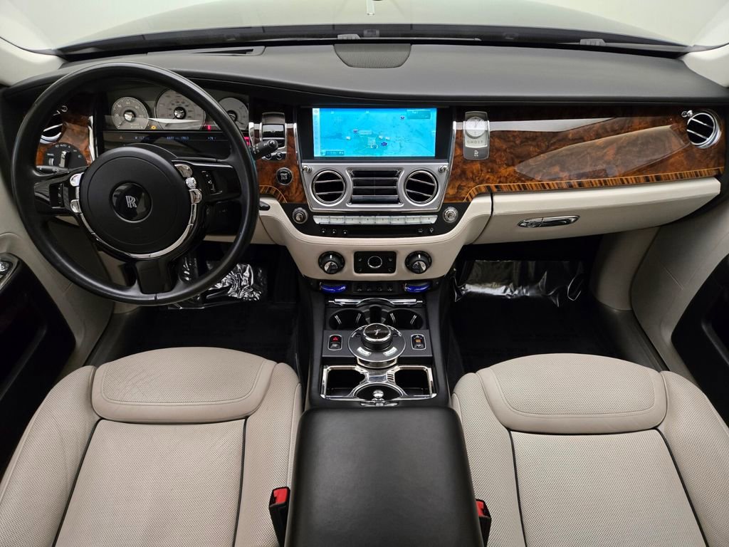 Certified 2017 Rolls-Royce Ghost image 4