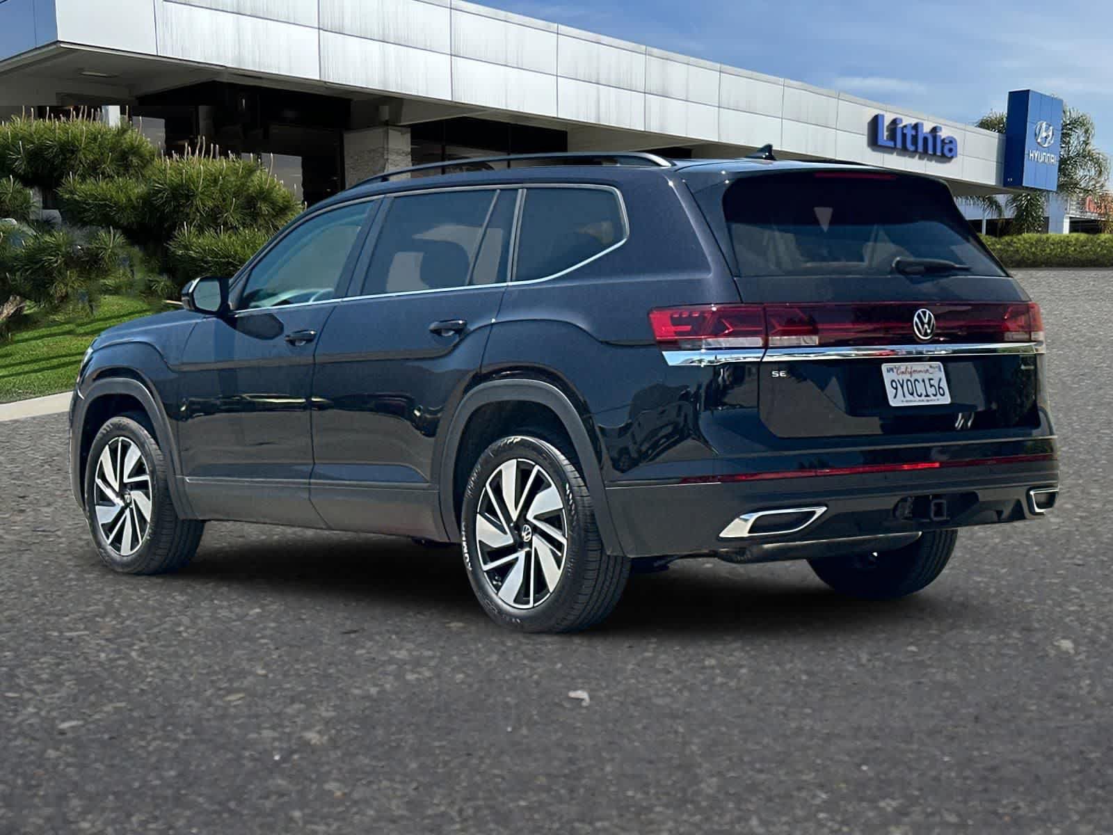 Used 2026 Volkswagen Atlas SE AWD/4WD image 7