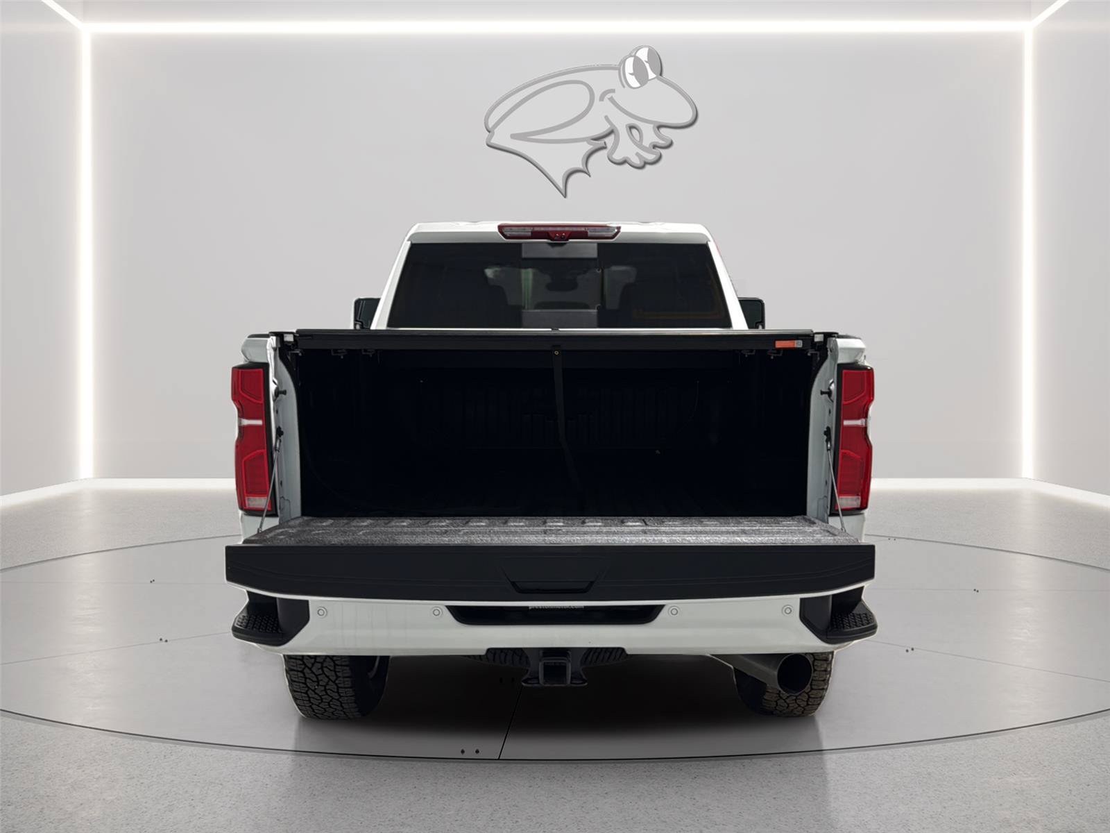 Used 2026 Chevrolet Silverado 2500 High Country w/ Technology Package AWD/4WD image 5