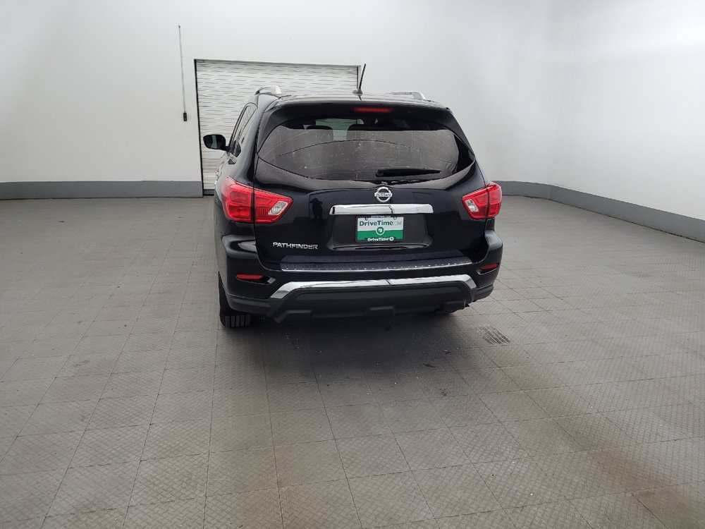 Used 2017 Nissan Pathfinder S AWD/4WD image 6