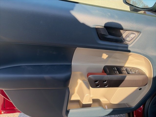 New 2026 Ford Maverick Lariat image 17