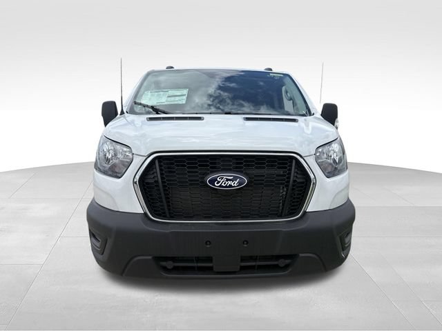 New 2026 Ford Transit 150 Low Roof RWD image 4