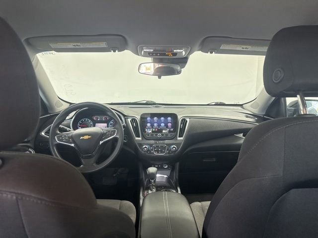 Used 2024 Chevrolet Malibu LT image 17