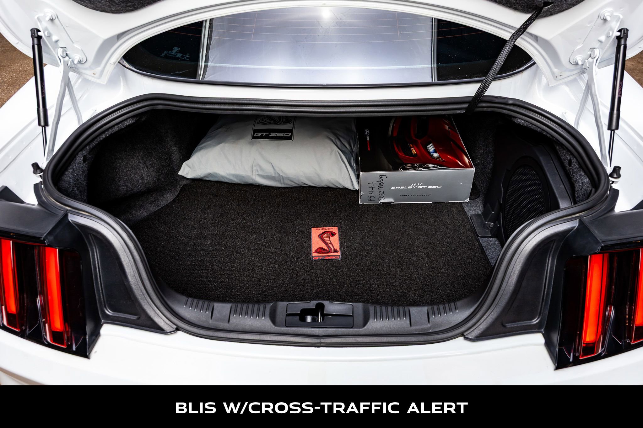 Used 2020 Ford Mustang Shelby GT350R w/ GT350R Equipment Group 920A image 8