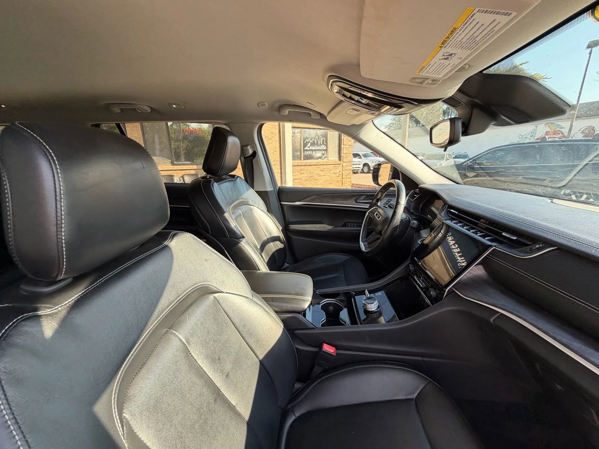 Used 2021 Jeep Grand Cherokee L Limited image 12