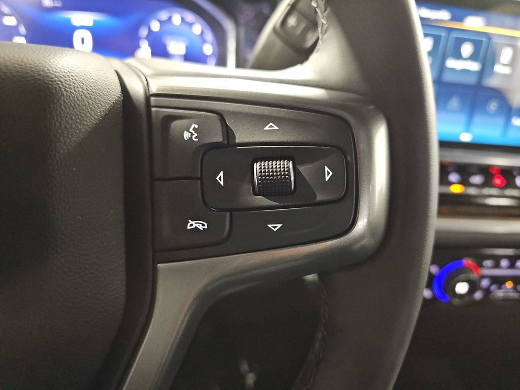 Certified 2025 Chevrolet Silverado 1500 LT AWD/4WD image 22