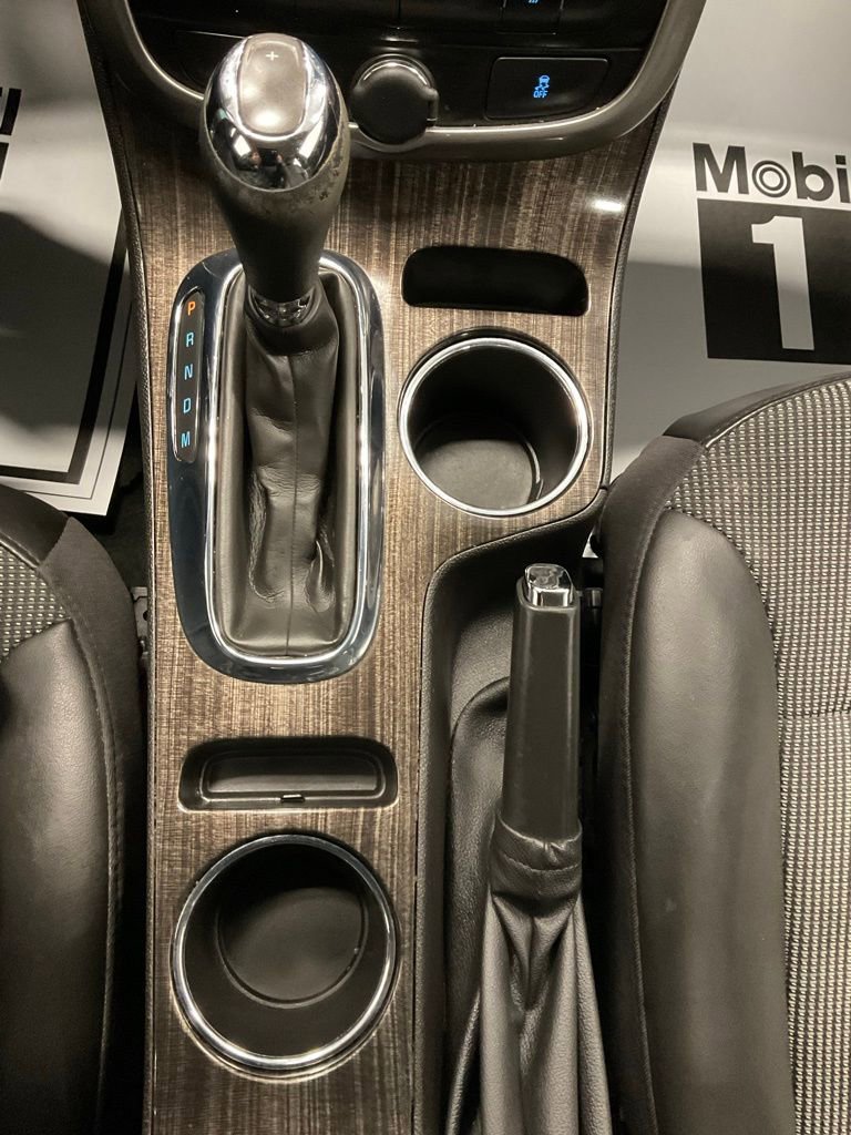 Used 2015 Chevrolet Malibu LT w/ Power Convenience Package image 22