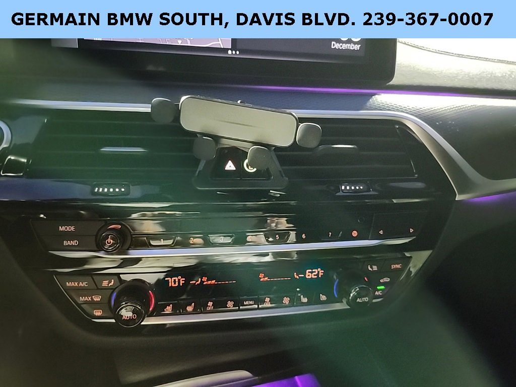 Used 2022 BMW M550i xDrive w/ Executive Package image 15