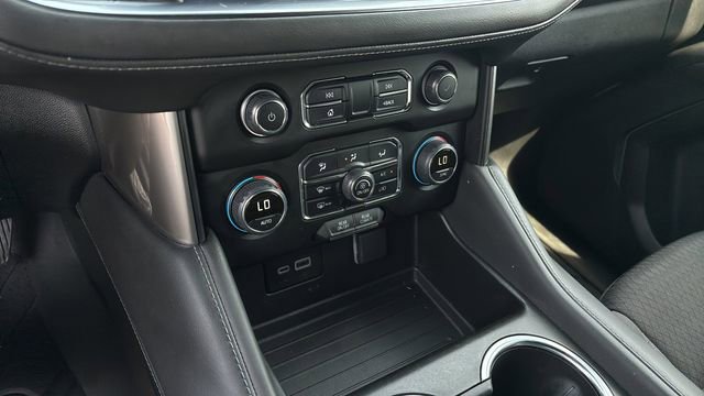 Used 2024 Chevrolet Tahoe LS image 30