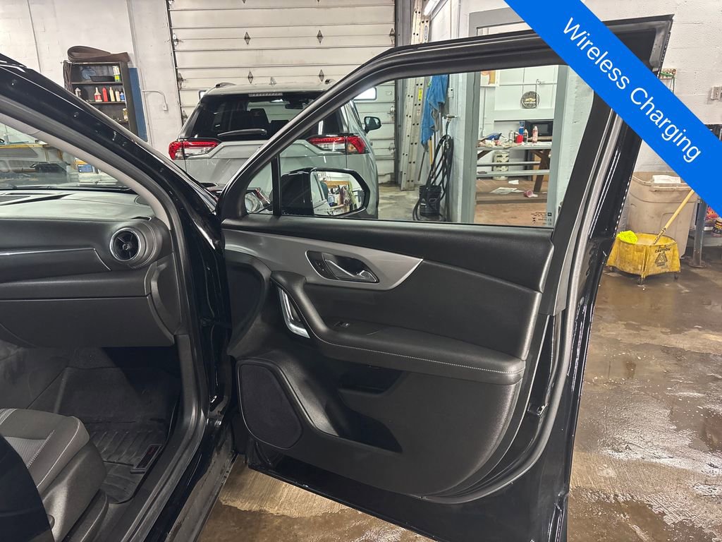 Used 2023 Chevrolet Blazer LT w/ Convenience Package image 14