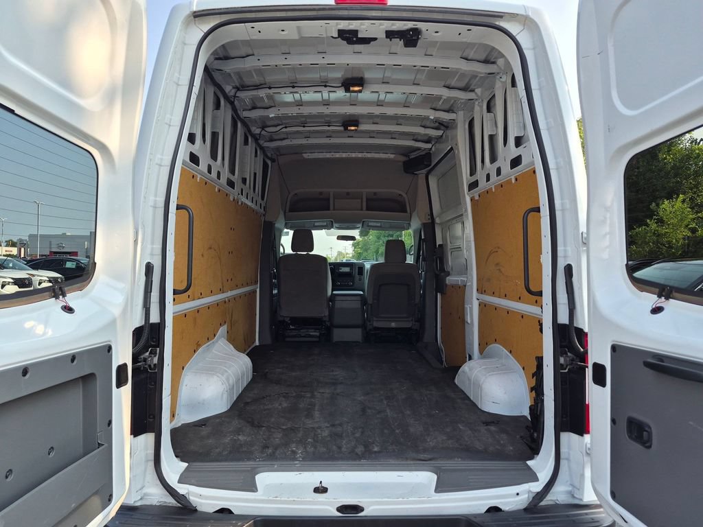 Used 2018 Nissan NV 2500 SL w/ Navigation Package RWD image 21