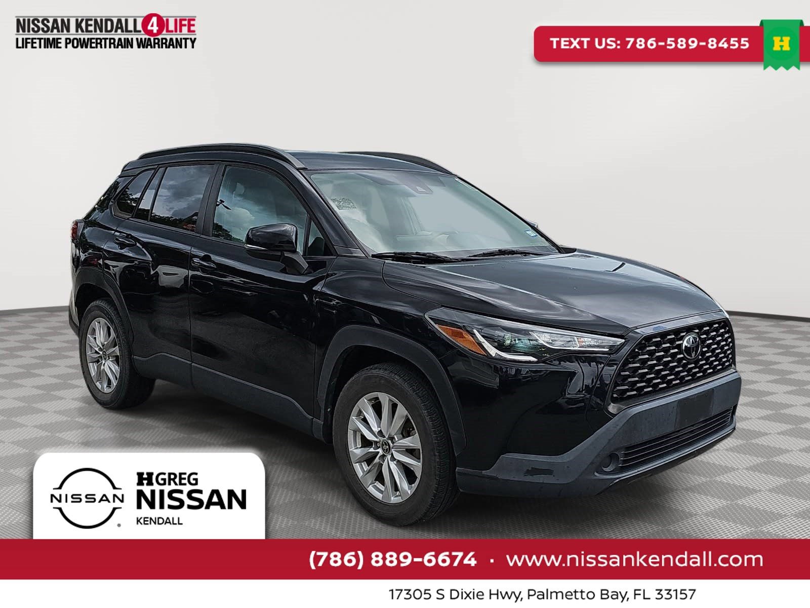 Used 2022 Toyota Corolla Cross LE FWD image 1