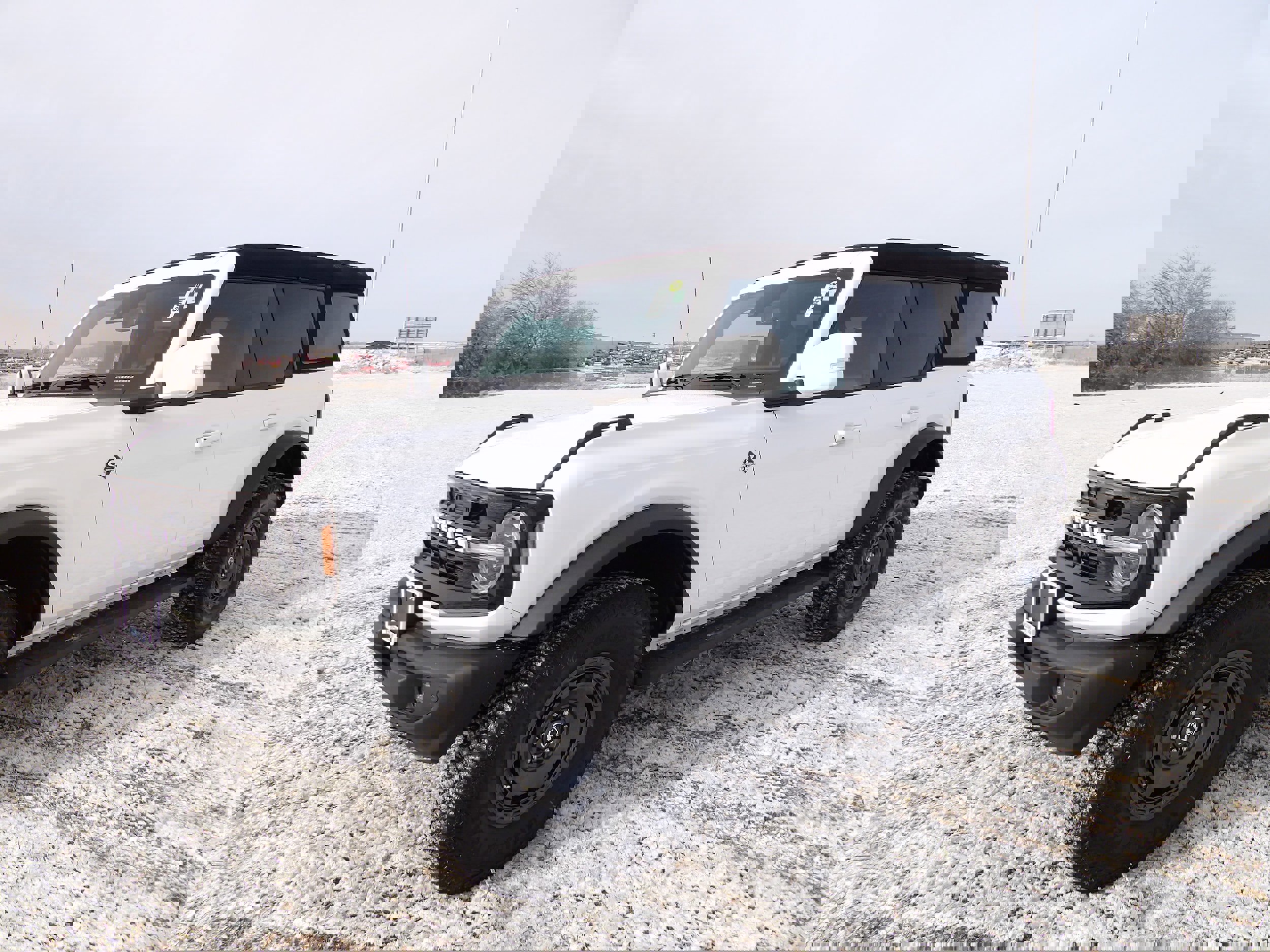 New 2024 Ford Bronco Outer Banks image 2