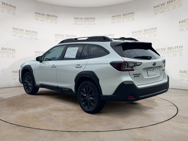 Used 2024 Subaru Outback Onyx Edition AWD/4WD image 3