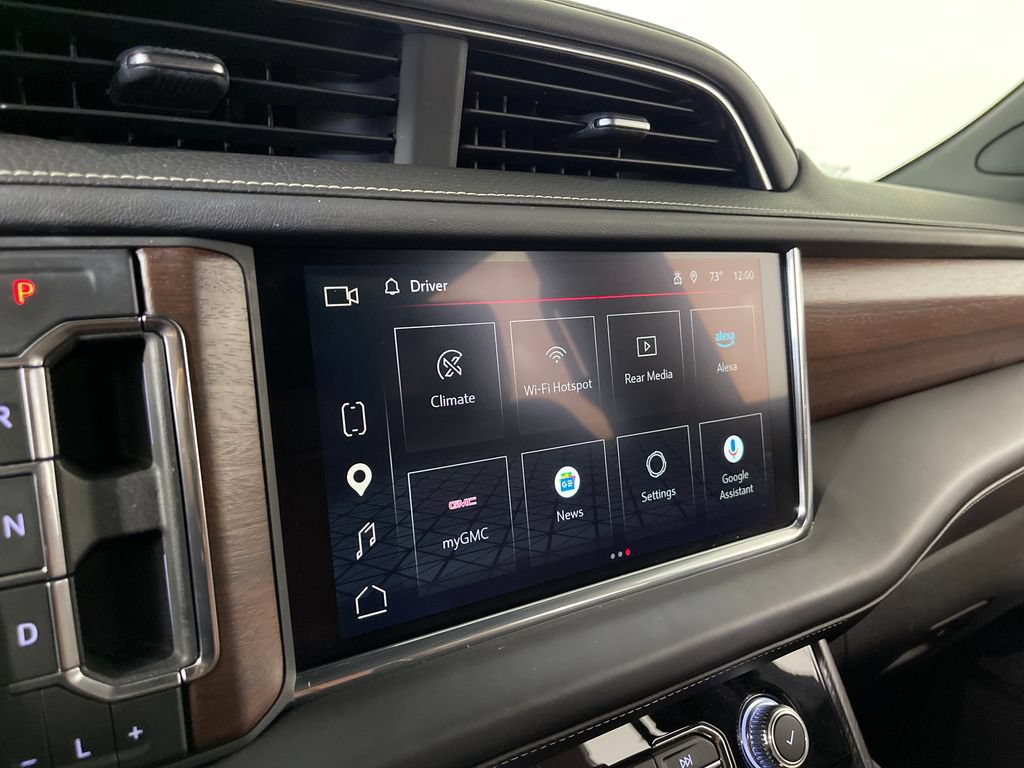 Used 2023 GMC Yukon Denali Ultimate AWD/4WD image 22