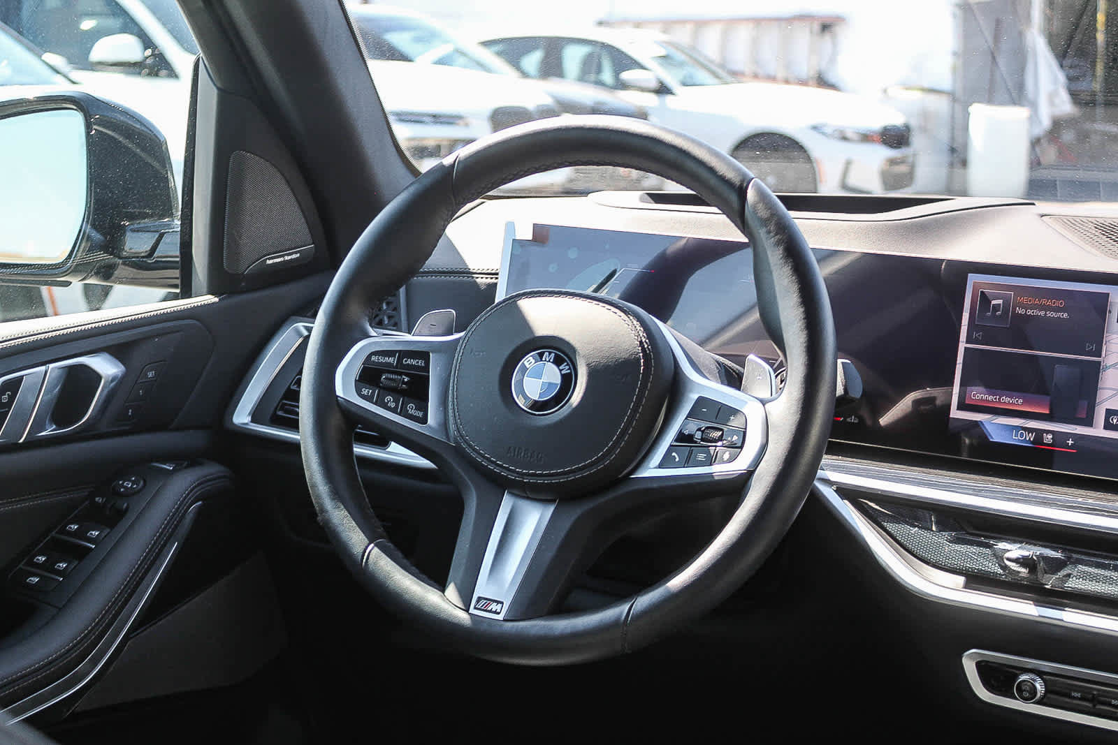 Used 2026 BMW X5 sDrive40i w/ M Sport Package RWD image 15