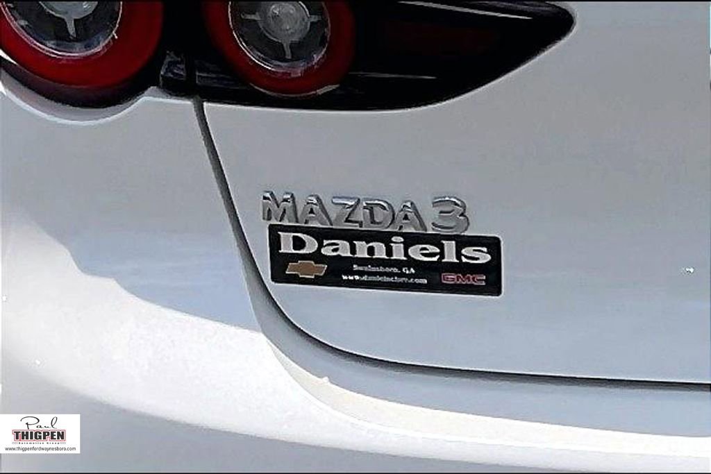 Used 2023 MAZDA MAZDA3 s FWD image 8