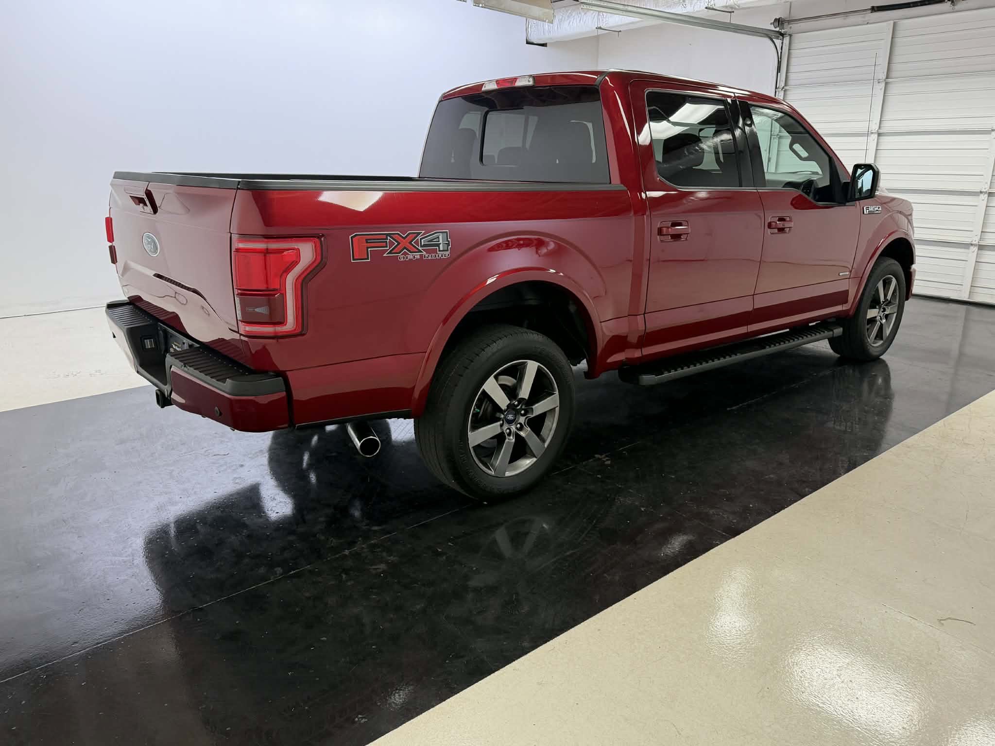 Used 2015 Ford F150 Lariat AWD/4WD image 8