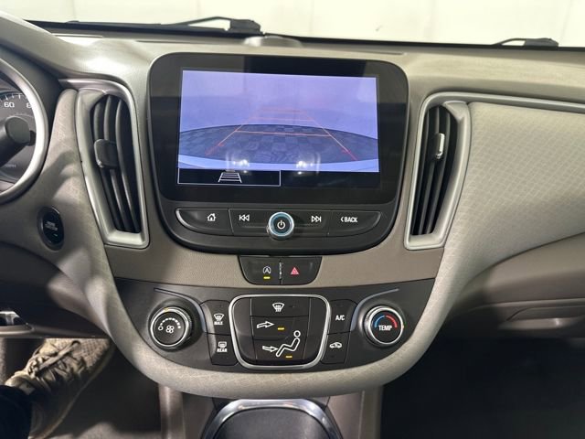 Used 2022 Chevrolet Malibu LS w/ Driver Confidence Package II image 22