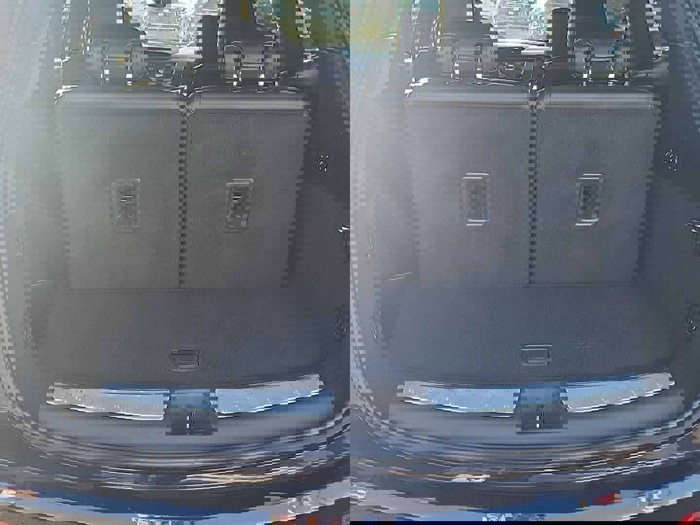 Used 2022 Cadillac XT6 Premium Luxury w/ Technology Package image 28