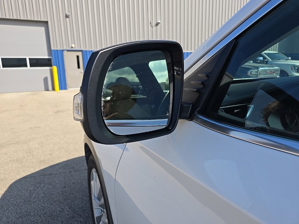 Used 2019 INFINITI QX50 Luxe w/ Cargo Package image 7