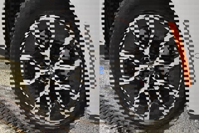 Used 2025 BMW X3 xDrive30i w/ Convenience Package image 14