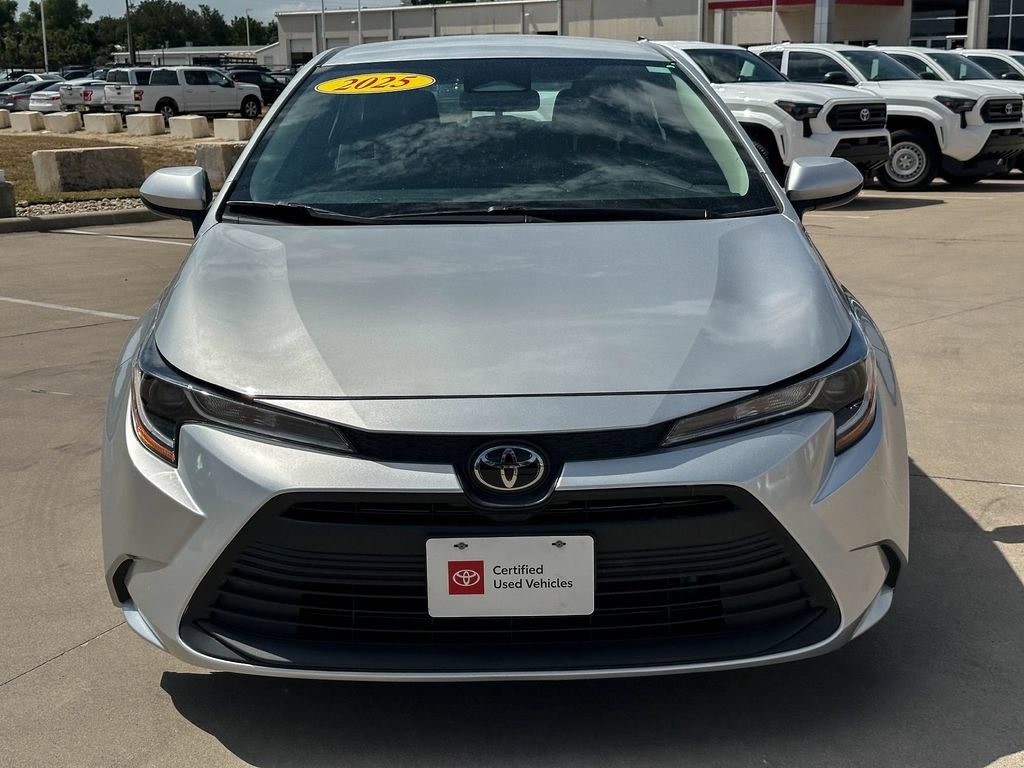 Certified 2025 Toyota Corolla LE FWD image 8