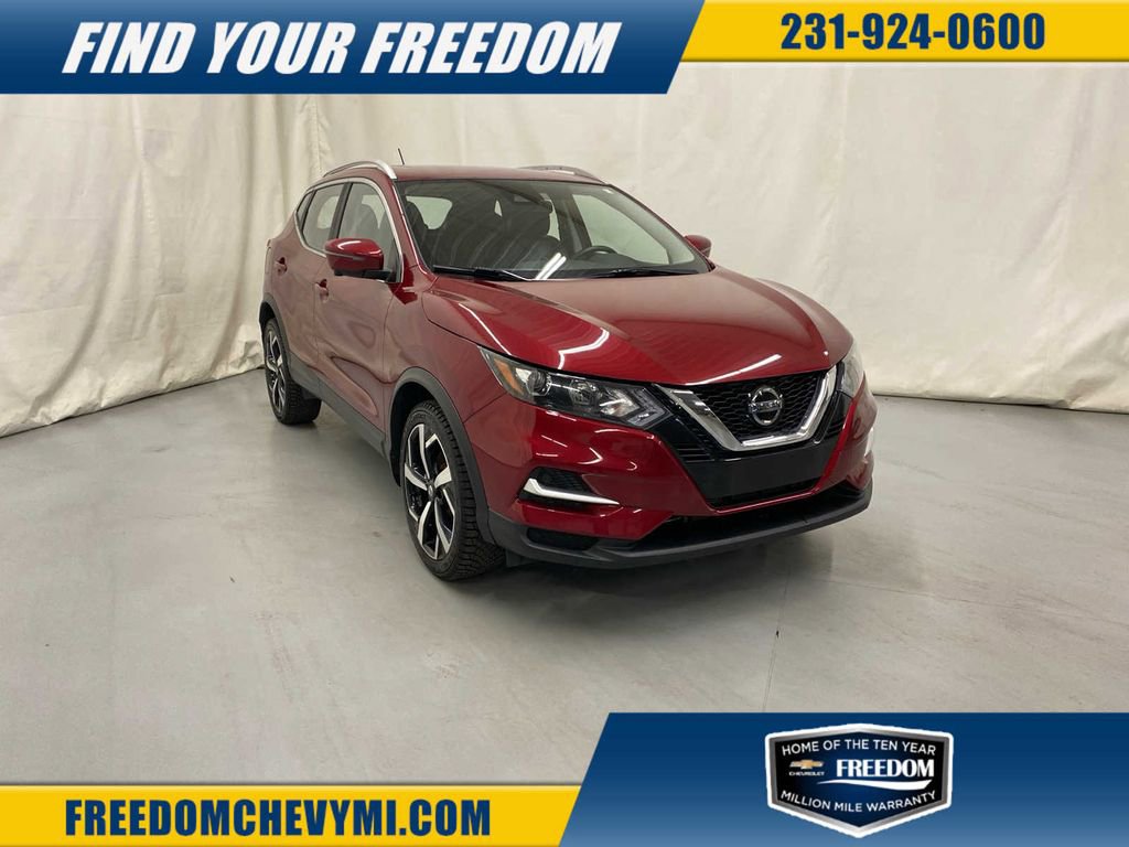 Used 2020 Nissan Rogue Sport SL image 1